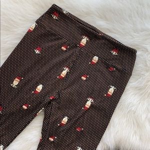 LuLaRoe | Santa Christmas legging with dots